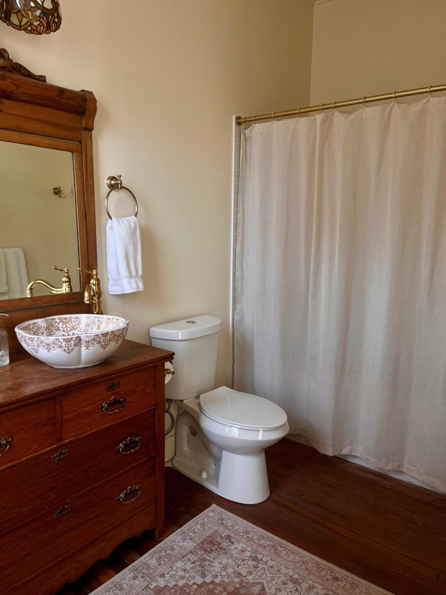 Tanglewood Inn Greenville Habitación foto